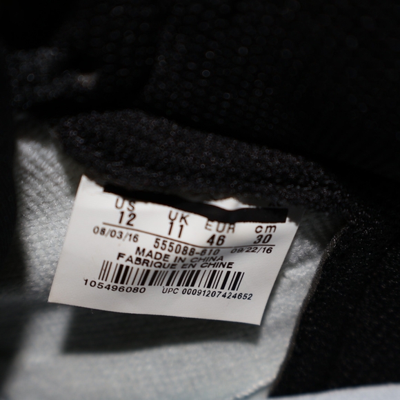 Air Jordan 1 Retro High OG "Bred" - Picture 9 of 9